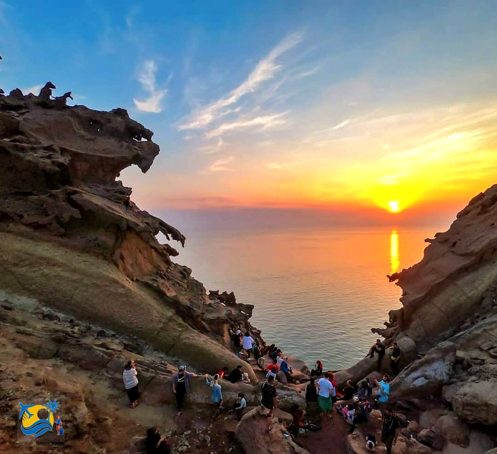 دره مجسمهها: شاهکار طبیعت در جزیره هرمز